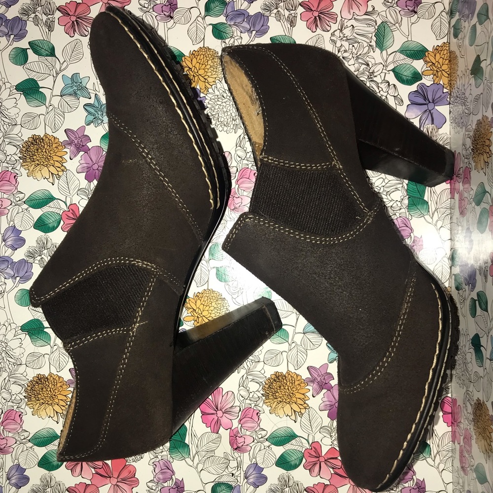 Booties - Picture 7 of 8